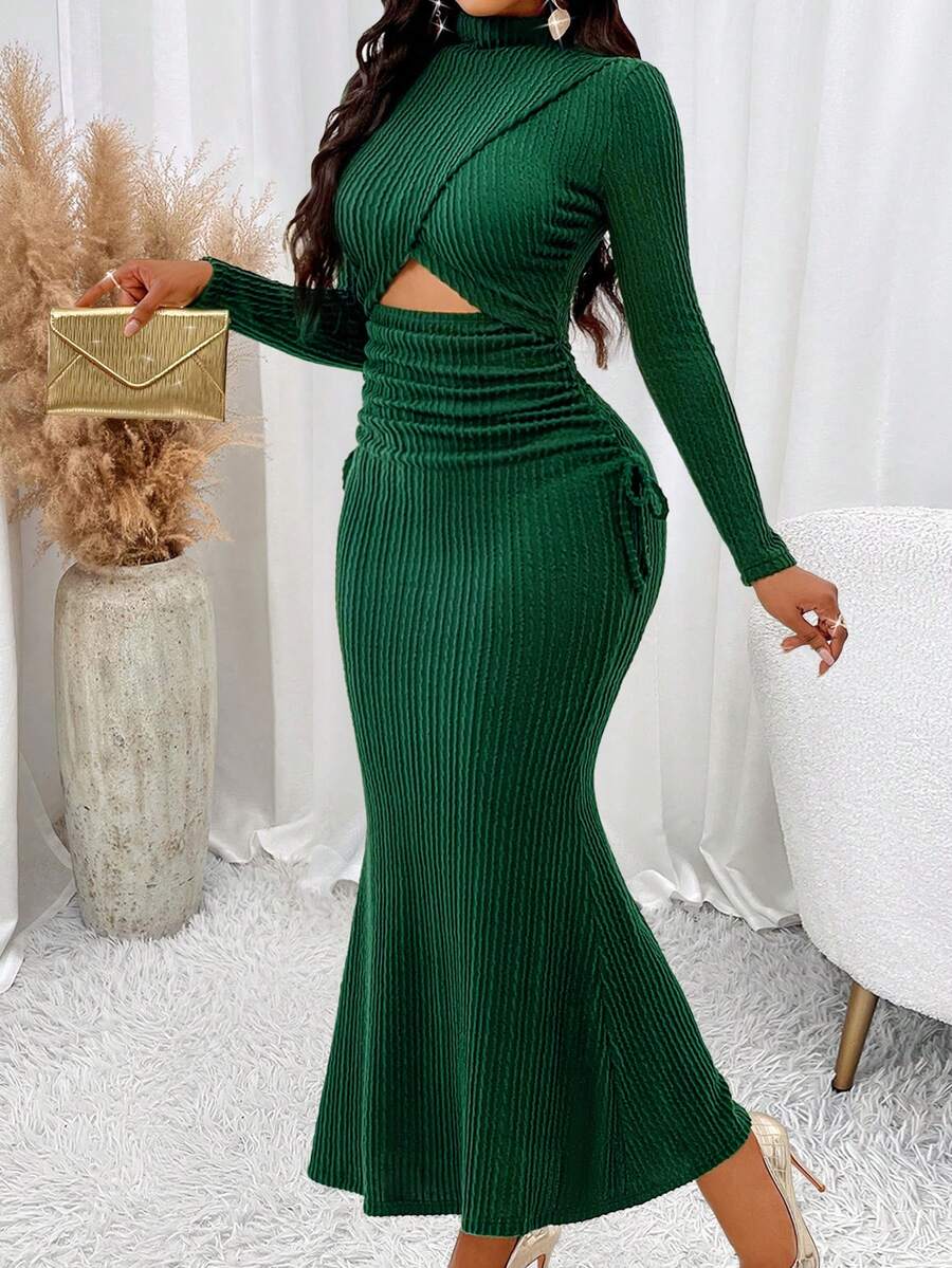 AIJ Amarilo Women's Elegant Mock Neck Cut Out Ruched Long Sleeve Mermaid Dress With Pleats, Perfect For Banquets