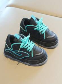 1 Pair Unisex Kid's PU Crossed Lace-Up Anti-Slip Round Toe Thick Sole Flat Soft-Sole Cute Sport Sneakers, Versatile Casual Basketball Shoes, Suitable For All Seasons