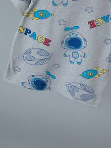 4 件男童卡通宇航员印花短袖睡衣套装 - 轻薄 T 恤和裤子，春夏 - 彩色 - 查看 4
