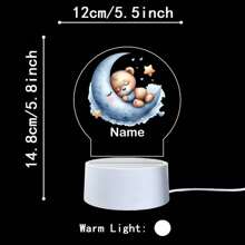 1 szt. Spersonalizowana nazwa z kreskówkowym misiem śpiącym na księżycu. Kreatywny prezent. Iluzja światła 3D. Lampka nocna LED. Ciepłe światło. Prezent urodzinowy. Prezent świąteczny. Dekoracja. Lampka nocna na biurko. Spersonalizowane prezenty. Wystrój pokoju. Wystrój domu. Wystrój jesienny. Dekoracje świąteczne. Zabawki. Spersonalizowane rękodzieło. Szykowna jesień. Dom i styl życia. Świąteczna atmosfera w domu. Jesienne odświeżenie domu. Dekoracje świąteczne. Harmonia w domu.