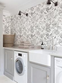 1 Roll Simple White Flower & Butterfly Botanical Print Home Decor Wallpaper, Indoor Renovation Wallpaper, Minimalist Floral Leaf Design Self-Adhesive Waterproof Oil-Proof Sticker For DIY Furniture Cabinet Decoration