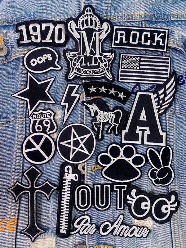 1 Set Of 20pcs Black And White Series Embroidery Patches Street Punk Style DIY Iron On Patches Sew Clothing Accessory Cloth Stickers Badge Applique Suitable For Backpacks, Jeans, Jackets, T-Shirts, Hats, Dresses, Etc