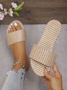 New Minimalist Woven Texture Strap Slides, Fashionable Wide Strap, Creates Casual Vacation Vibe - Khaki - View 2