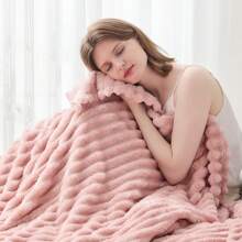 Fleece Throw Blanket For Couch Sofa Or Bed Super Soft Throw Blanket Premium Silky Flannel Fleece 3D Ribbed Jacquard Lightweight Bed Blanket All Season Use
