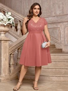 Vestito da cocktail elegante, a scollo a V, con contrasto di paillettes, decorazione floreale in pizzo, a ruota, adatto per feste di promo, feste di laurea, compleanni, e cerimonie