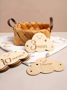 1 set Marcador de hitos de madera en forma de nube para bebés de 1 a 12 meses, accesorio para registro del crecimiento del bebé para fotografía, de doble cara con colgador, decoración y regalos para baby shower y Pascua, para niñas/niños