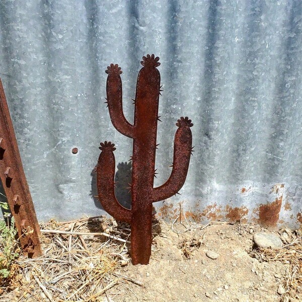 1pc Rusty Metal Prickly Pear Cactus Yard Art - Vintage Desert Garden Stake For Outdoor Decor, Perfect For Flowerpots, Meadows, Lawns, And Mother's Day Gifts, Cactus Decor