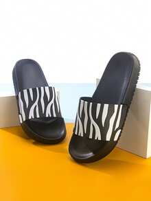 Women's Fashion Summer Casual Slippers, Versatile Non-Slip Breathable Outdoor Beach Sandals, Lightweight & Simple Design