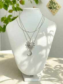 3pcs/Set Vintage Fashion Women Gold Metal Moon And Sun Pendant Multilayer Necklace Set