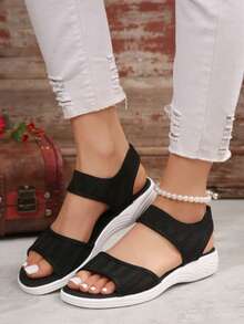 Letnie nowe miękkie antypoślizgowe sandały na koturnie, modne uniwersalne buty wsuwane z odkrytymi palcami