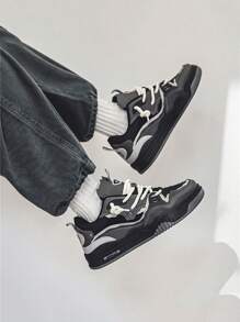 Men's Summer Sports Shoes, Non-Slip & Wear-Resistant Flat Sole, Lightweight & Comfortable, Casual Board Shoes, Big Size 46, Outdoor Leisure Couple Models Small White Shoes, Fashion Luxury, Breathable Leather Casual Sports Sneakers ,Gym