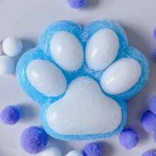 1 pièce Mignonne patte de chat pelucheuse anti-stress : Jouet à presser et à pincer portable, idéal pour le bureau, l'extérieur et les cadeaux de vacances - Petit cadeau amusant, cadeau de Noël, faveurs de fête, remplissage de sac-cadeau, prix de classe, objet à presser pour le bureau