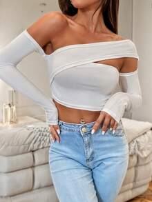 Blusa Crop Top Asimetrica Ajustada de Hombro Descubierto y Manga Larga para Mujer - Blanco - Ver 2