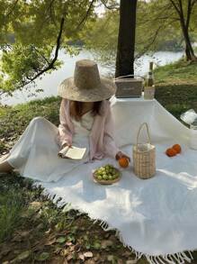 1PC Bohemian Style Picnic Mat Camping Blanket Tablecloth Outdoor Lawn Mat Camping Equipment Bohemian Style Tablecloth Nap Blanket Tent Moisture-Proof Mat Picnic Mat Suitable For Outdoor Picnic Holiday Party Decoration Bedroom/Living Room Decoration Outdoor Travel Valentine's Day Gift Interior Decoration,White