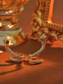 2024 New Full Rhinestone Snake Shaped Earrings, Twisted S925 Sterling Silver Stud Earrings, European And American Minimalist Style Ear Cuff Earrings, Sterling Silver Earrings, Sterling Silver Studs, Panda Earrings, Women Earrings, Fashion Earrings, Elegant Studs, Party Accessories, Valentine's Day Gift, Eid Festival Jewelry, Daily Wear, Romantic Date, Birthday Present - Multicolor - View 6