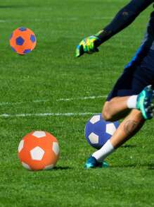 1 pieza Balón de fútbol mágico naranja de tamaño oficial 4.5, para entrenamiento de adultos y jóvenes al aire libre, estable y adecuado para cancha, parque y juego en la playa