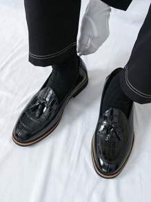 Casual Fringed Tassel Loafers, Versatile For Business, Party, Wedding, Pointed Toe Design
