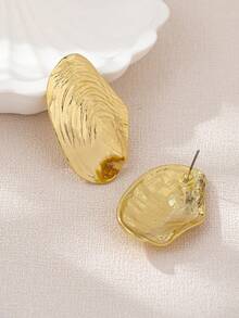1 Pair Fashionable Elegant Delicate Shell Shape Stud Earrings - Golden - View 3