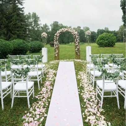 1pc Wedding White/Red Carpet, Disposable Marriage Red Carpet For Stage, Commercial Use, Shop Entrance, Aisle, Holiday, Birthday Party Decoration