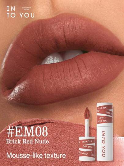 INTO YOU 哑光唇釉，超持久液体唇膏，防水，持久显色，轻盈唇釉质地，唇颊两用，春夏柔和红色唇膏 (EM08)