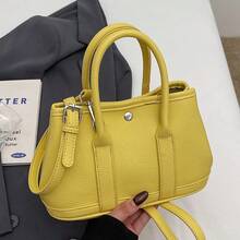 Spacious And Stylish: Korean-Designed Bucket Bag For Commuting And Casual Use - Yellow - View 1