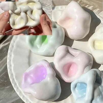 1 件挤压玩具，3D 形状可挤压挤压游戏，可缓解压力，填充柔软材料，手工制作的减压挤压玩具，可爱的挤压玩具，可缓解焦虑，适合聚会、办公室和学校（颜色随机）