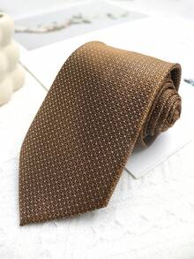 1 条咖啡色格子条纹手工领带，适合商务、派对、街头服饰和休闲场合男士领带