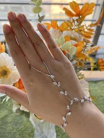 1pc Women's Stylish Silver Zirconia Knuckle Bracelet, Shiny Summer Versatile Leaf Hand Chain, Fashion Accessory