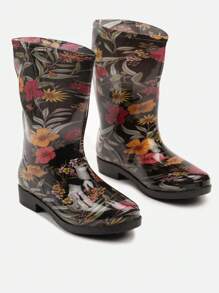 Gummistiefel mit bunten Blumen und Blättern