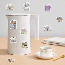 500 pegatinas en rollo con diseños de libros, flores, divertidos y graffitis para usar en libros, Kindle, computadoras portátiles, patinetas, diarios, cuadernos, teléfonos, tazas, guitarras, equipaje, computadoras, refrigeradores, escritorios y otros útiles escolares