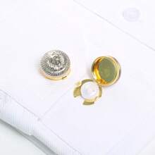2 pièces/Sac Housse de bouton de chemise Boutons de manchette de costume de luxe pour hommes Accessoires de chemise Pince de col Tête de lion vintage Boîte de bouton en métal Bouton de manche Décoration de robe Cadeau de vacances pour femme