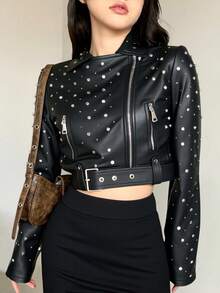 Chaqueta de imitación de piel de motociclista con adornos de studs, con diseño de cinturón y cremalleras, tela suave y elegante, ideal para estilos modernos y atrevidos - Negro - Ver 1