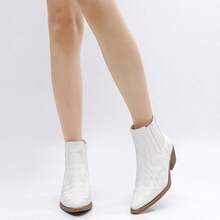 GLOBALWIN Cowboy Boots For Women Pointed Toe Pull On Chelsea Ankle Booties The Western Cowgirl Boots Fall Boots Halloween Season - 白色 - 查看 2