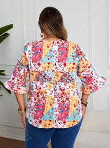 Plus Size Women Ditsy Floral V-Neck Short Sleeve Casual Ruffle Hem Blouse Top