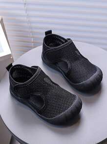 Summer New Breathable Mesh Sandals, Toddler Boys' Closed Toe Anti-Kick Thin Net Sandals, Girls' Camouflage Beach Shoes, Soft Bottom Non-Slip Infant Fashion Sandals