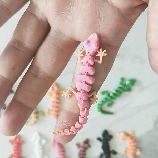 30PCS Random Colors Suitable For Mobile Mini Geckos Christmas, Valentine's Day, Halloween, New Year, Birthdays, Parties, Graduation Gift Decorations