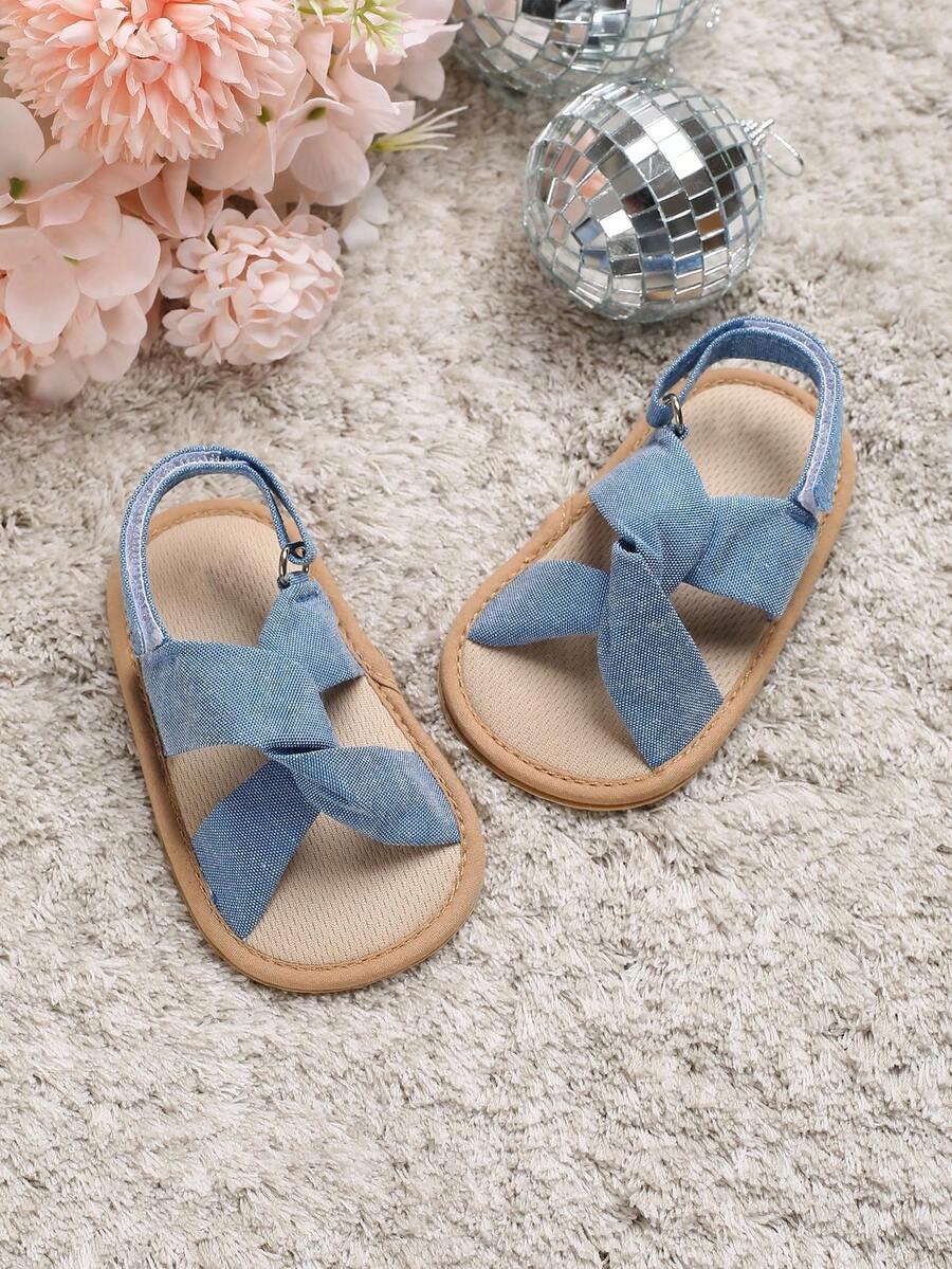 1 Pair Cute Infant/Toddler Beach Sandals With Soft Rubber Sole, 0-1 Year Old - Blue - View 1