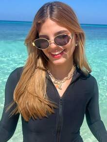 一副男女通用椭圆形金属框时尚眼镜，休闲眼镜，适合日常通勤、海滩、街头摄影 - 黑灰 - 查看 10