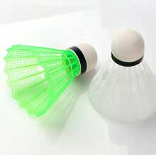 5 pièces/3 pièces/1 pièce Volants de badminton en plastique résistant au vent, durable, résistant aux chocs et aux chutes