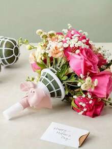 1/3 piezas Porta ramos. Los porta ramo de foam son adecuados para bodas DIY. Son asas modernas para ramo nupcial Style que se pueden usar para Flower Arrangement. Se pueden suministrar ramo para boda y también pueden servir como regalos para ocasiones como cumpleaños y graduaciones. Pueden usarse como decoraciones para raquetes nupciales. Decorar, decorar. - Verde - Ver 2