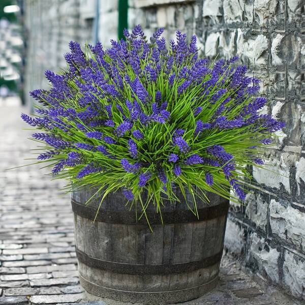 12 piezas Estilo rural Cubos de madera con flores de lavanda artificial - Flores verdes y boj resistentes a los rayos UV, aptos para decoración del jardín, habitación estética y macetas colgantes/cajas de ventana | Estética vintage | Flores artificiales exteriores resistentes a los rayos UV