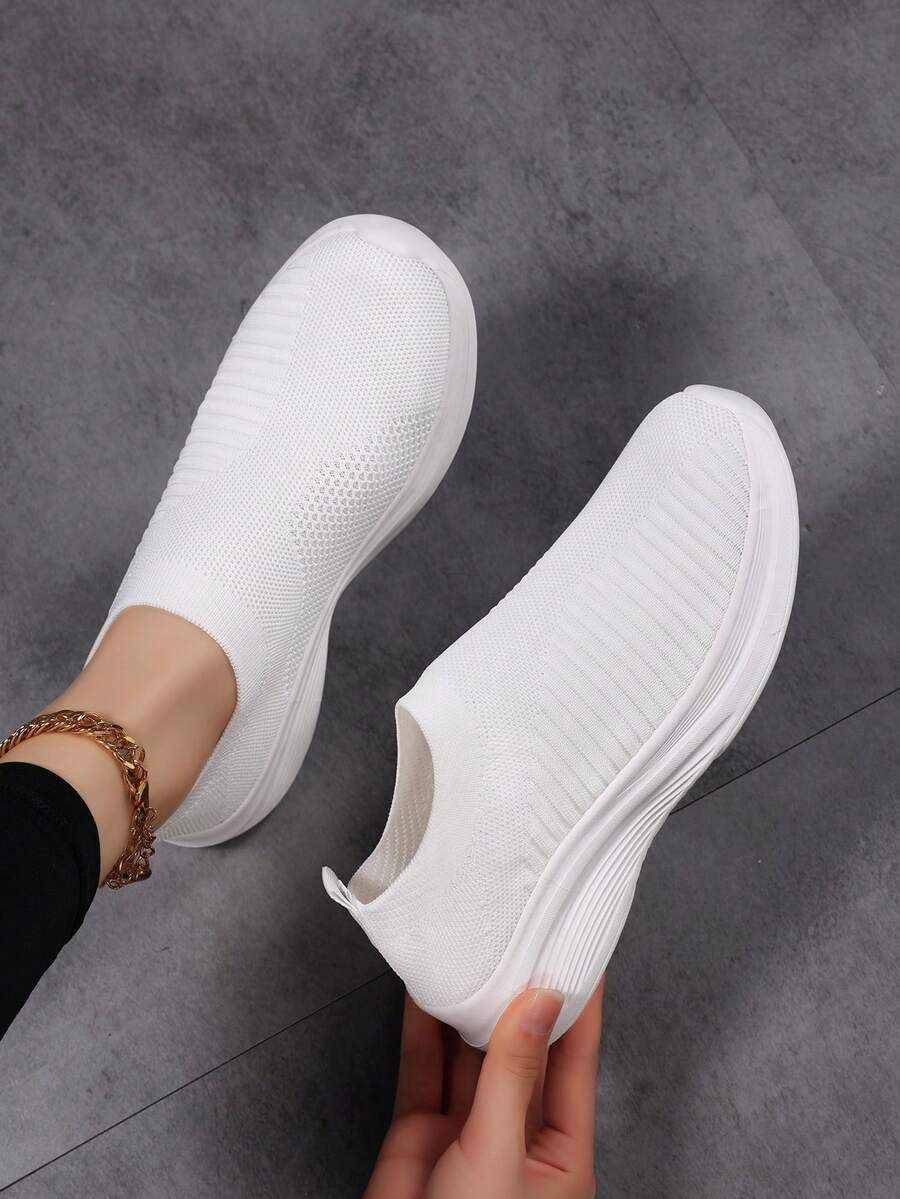 Women's White Breathable Knit Casual Flat Slip-On Shoes, Lightweight And Comfortable - White - View 1