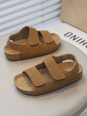 夏季新款儿童凉鞋，舒适轻便男童沙滩鞋，时尚软底休闲女童凉鞋