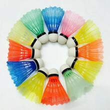 5 pièces/3 pièces/1 pièce Volants de badminton en plastique résistant au vent, durable, résistant aux chocs et aux chutes