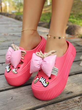 女士可爱蝴蝶结闭合式趾凉鞋，系带平底鞋，适合居家、户外和海滩，有鲜艳粉色可选