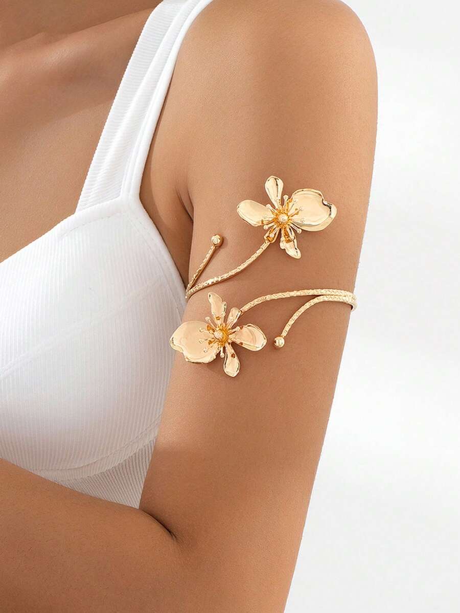 Wind Metal Flower Butterfly Open Arm Bracelet Punk Style Niche Geometric Arm Ring - Gold - View 1