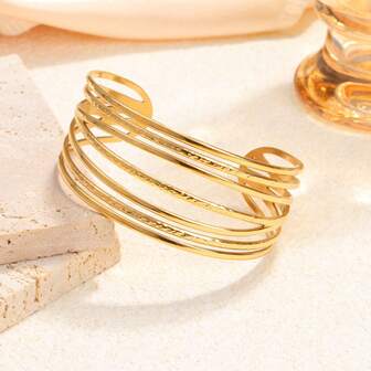 1pc Fashionable Stainless Steel Twisted Bangle, Adjustable &