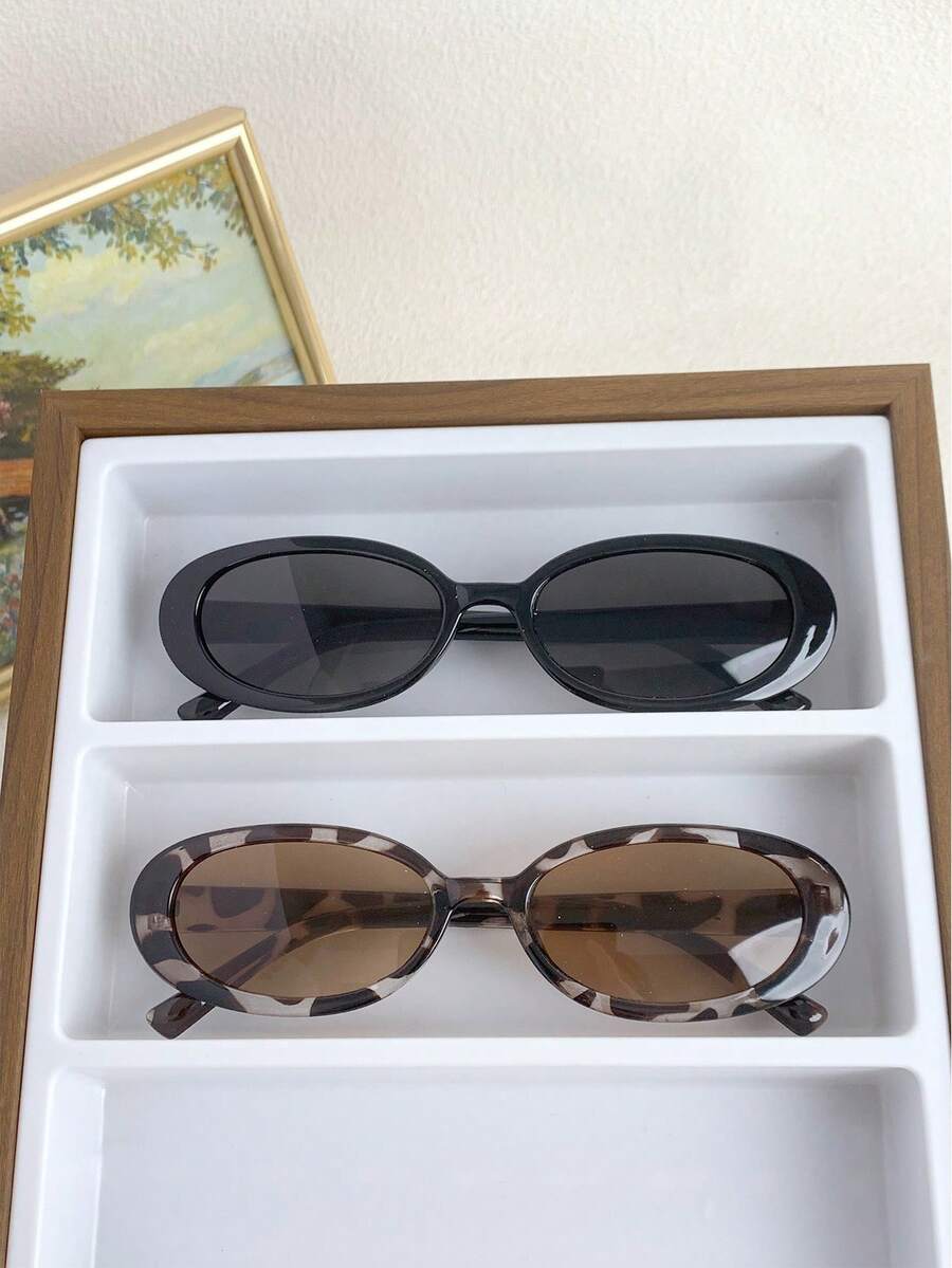 2pcs/Set Women's Oval Shaped Fashionable Eyeglasses, New Y2K Small Frame Glasses For Summer Beach Vacation,Outdoor,Travel - 2PC (Black and Gray White Bean Flower Tea Slices) - View 1