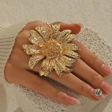 1pc Vintage Exaggerate Sunflower Adjustable Ring In Gold Tone - Yellow Gold - View 7
