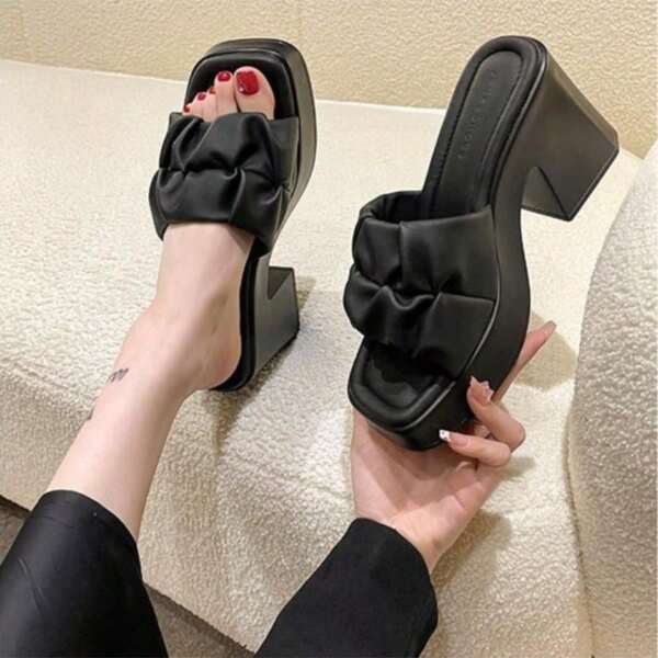 2025 Summer New High Heels Waterproof Platform High Heels Platform Heel Sandals Non-Slip Deodorant Thick Sole Wear-Resistant Ladies Slippers Fashionable All-Match High Heels Thick Sole Pleated Personality